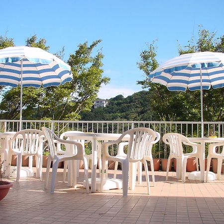 Sea Side Pension Sakuraya Izu  Bagian luar foto